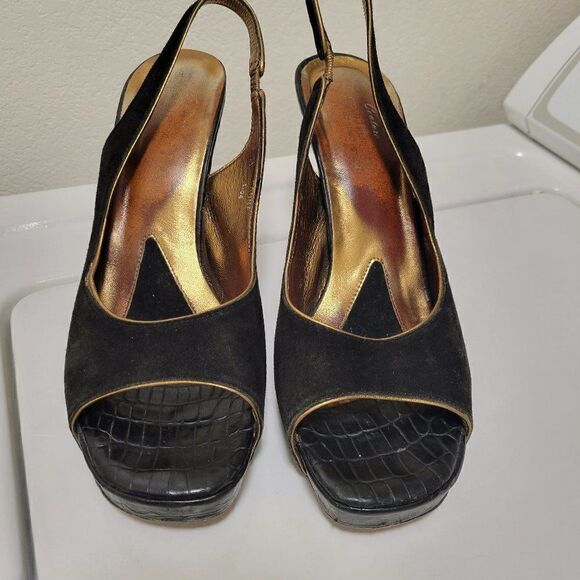 Donald J. Pliner Canna slingback heels - Picture 1 of 13